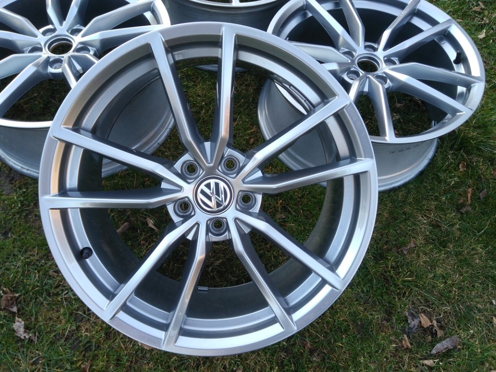 Kované disky Volkswagen R19 Golf 7 R pretoria