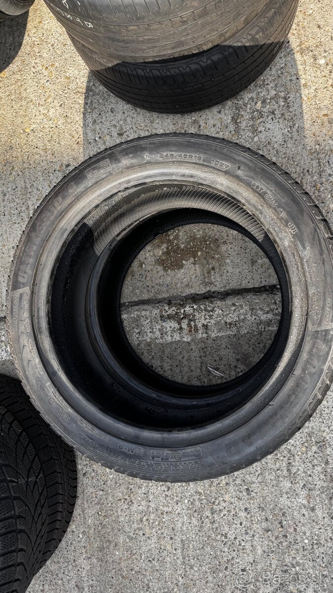 Zimne pneu 2ks 245/45R19 102V