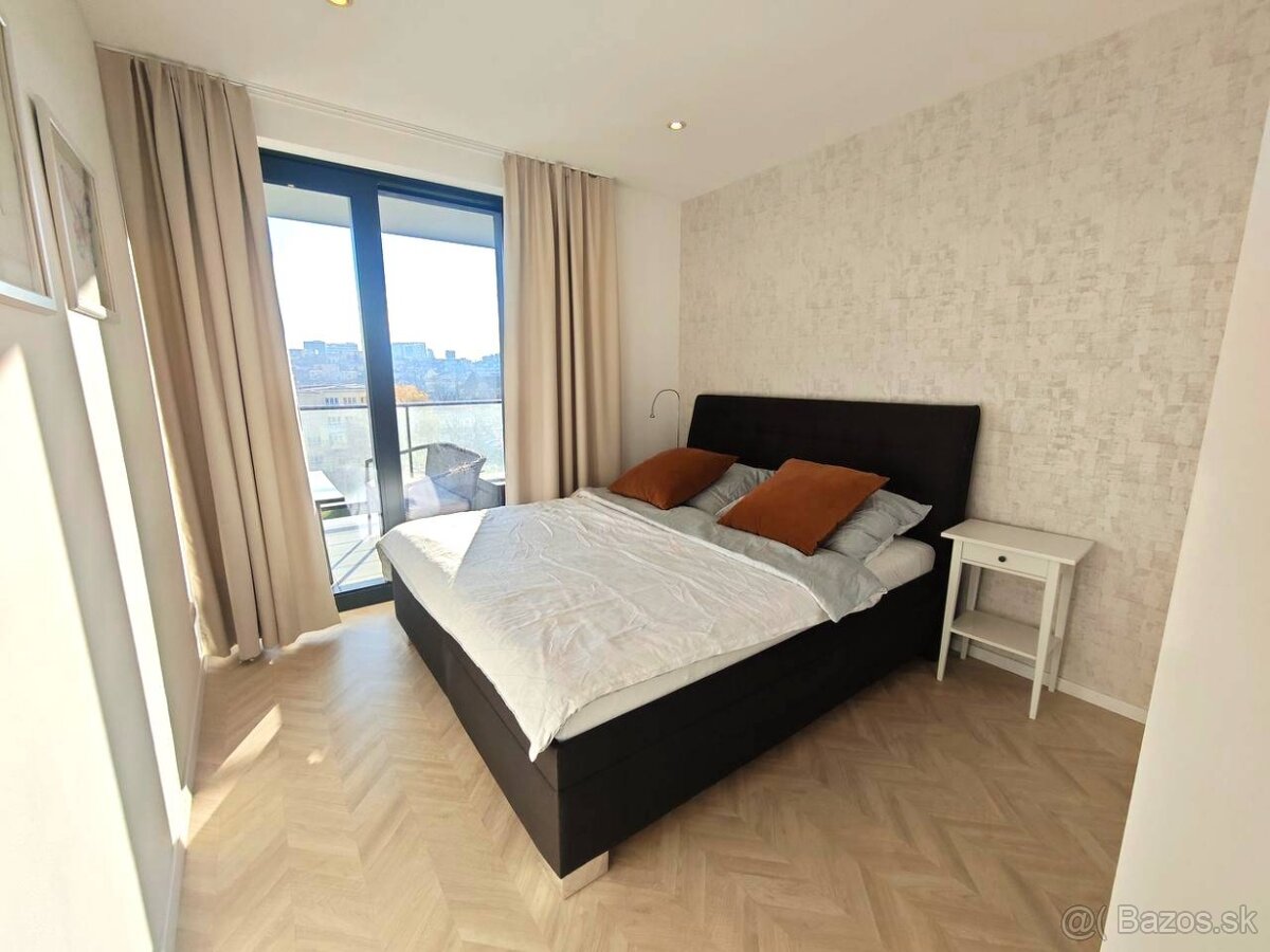 2 izb. luxusný byt na prenájom, Žižková, KE