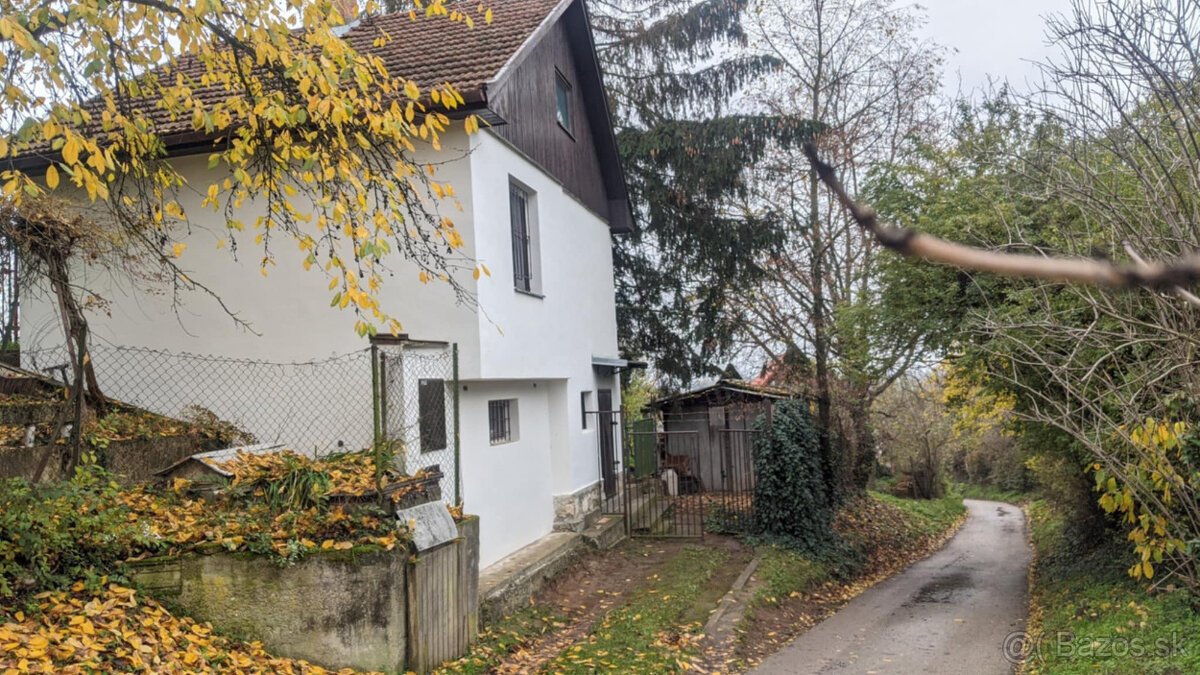 Predám viničný domček s pozemkom