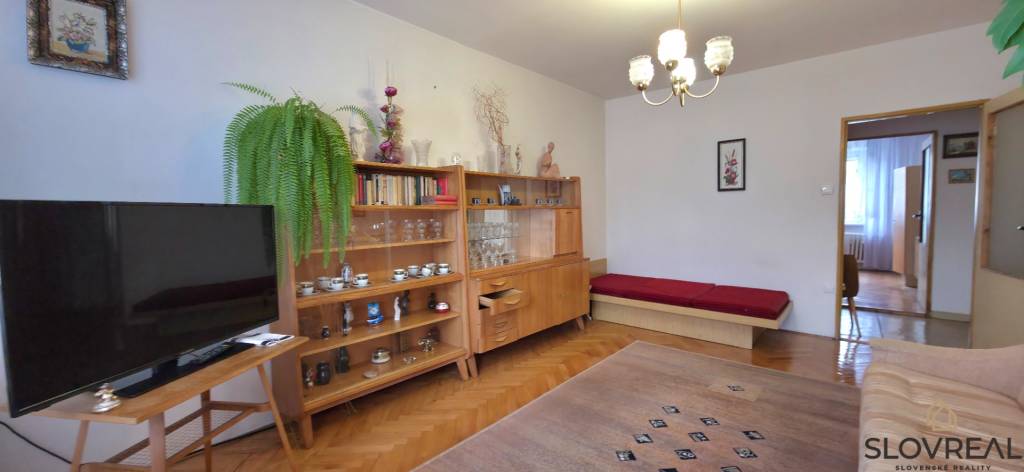 SLOVREAL na predaj 2 izbový byt Žarnovica, 55 m2