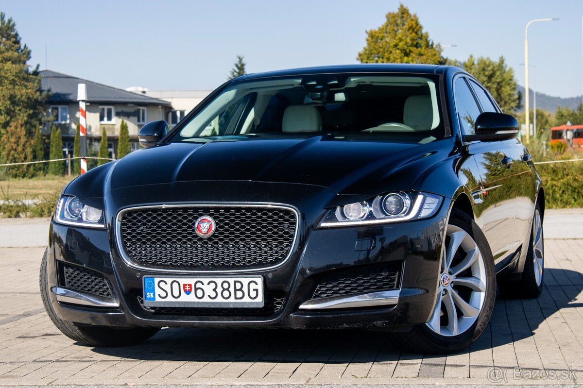 Jaguar XF 2.0D R-Sport (2016)