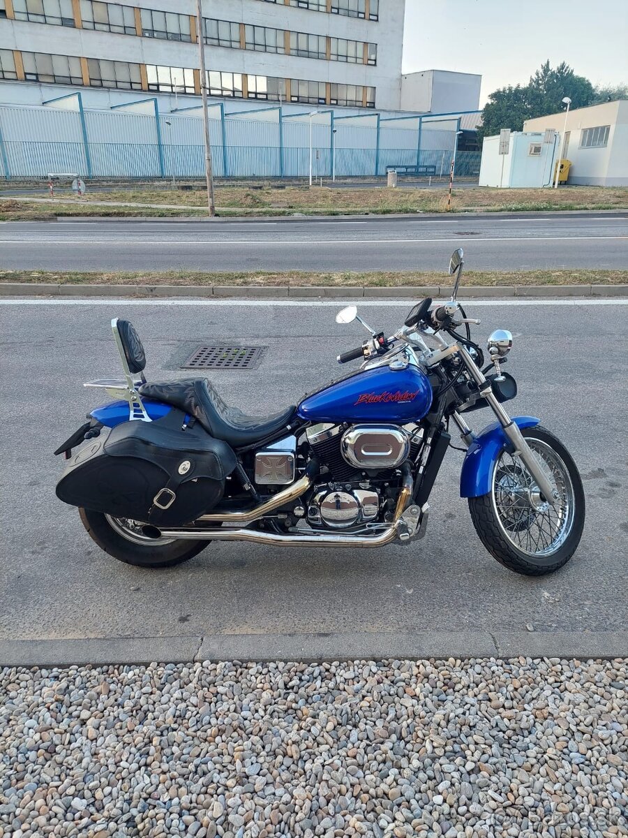 Honda VT 750 Black Widow