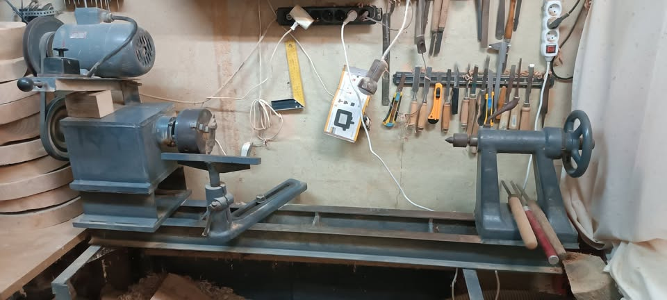 Predám sústruh na drevo