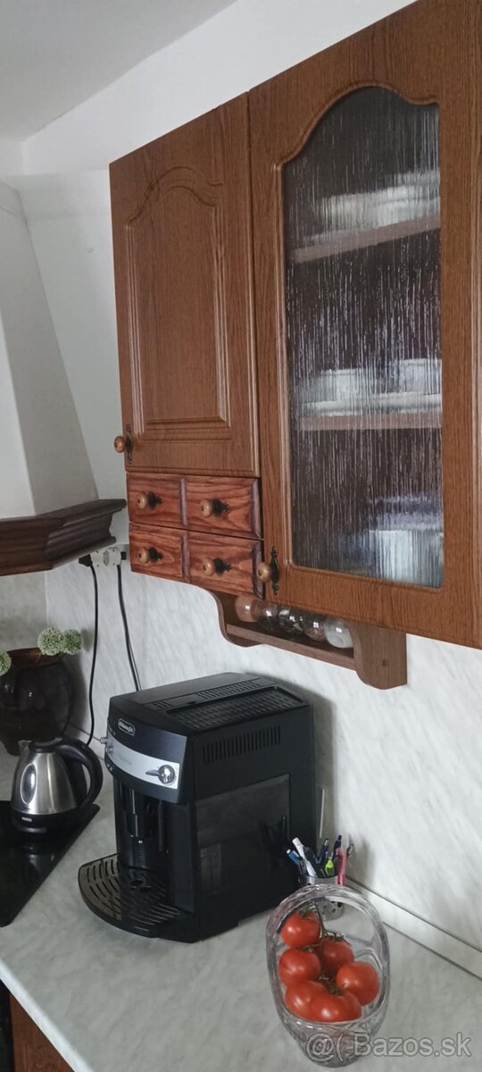 Kuchynská linka + spotrebiče