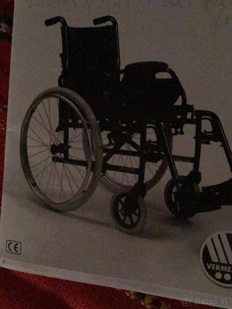 predám mechanický invalidny vozík