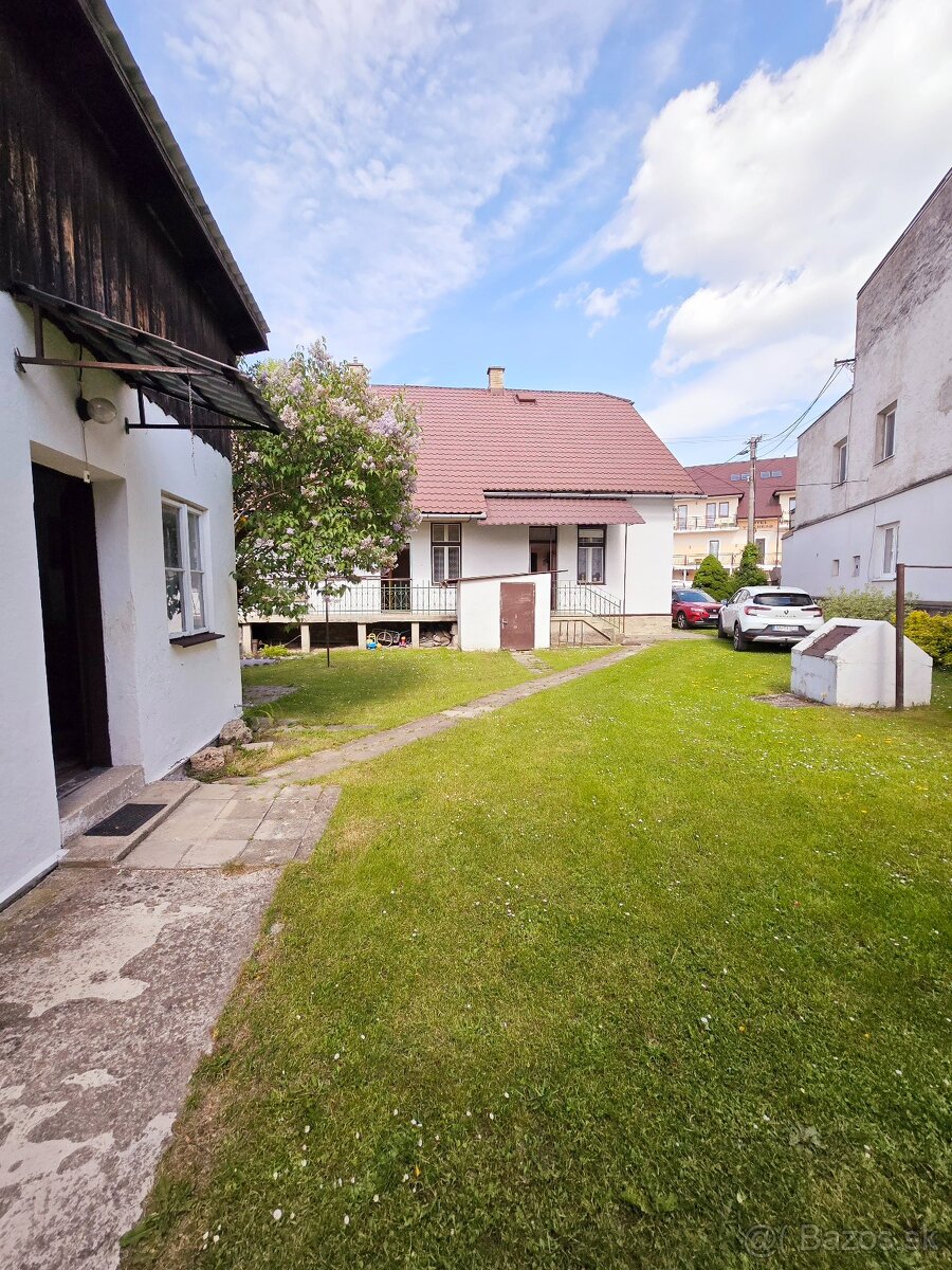 Rodinný dom,Turč. Teplice, centrum, 2 bytové jednotky