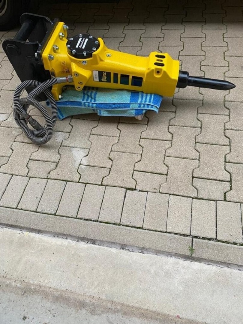 Atlas Copco SB 152 Epiroc hydraulické kladivo - 2.0t- 5.0t