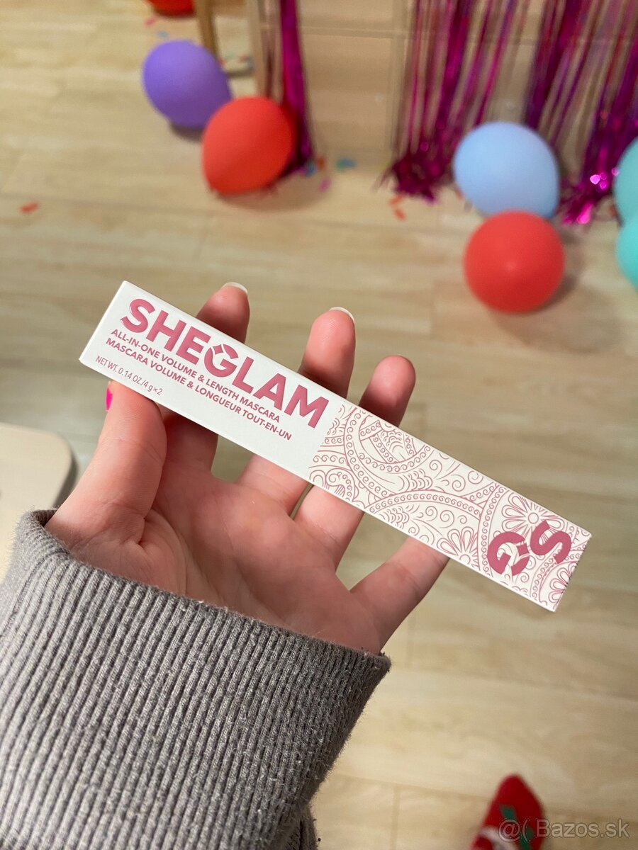 Vodeodolná bordová maskara Sheglam