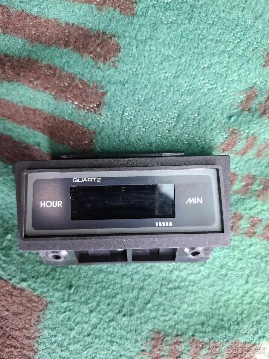 Škoda favorit hodiny
