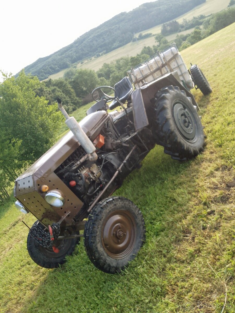 Zetor 25/4011