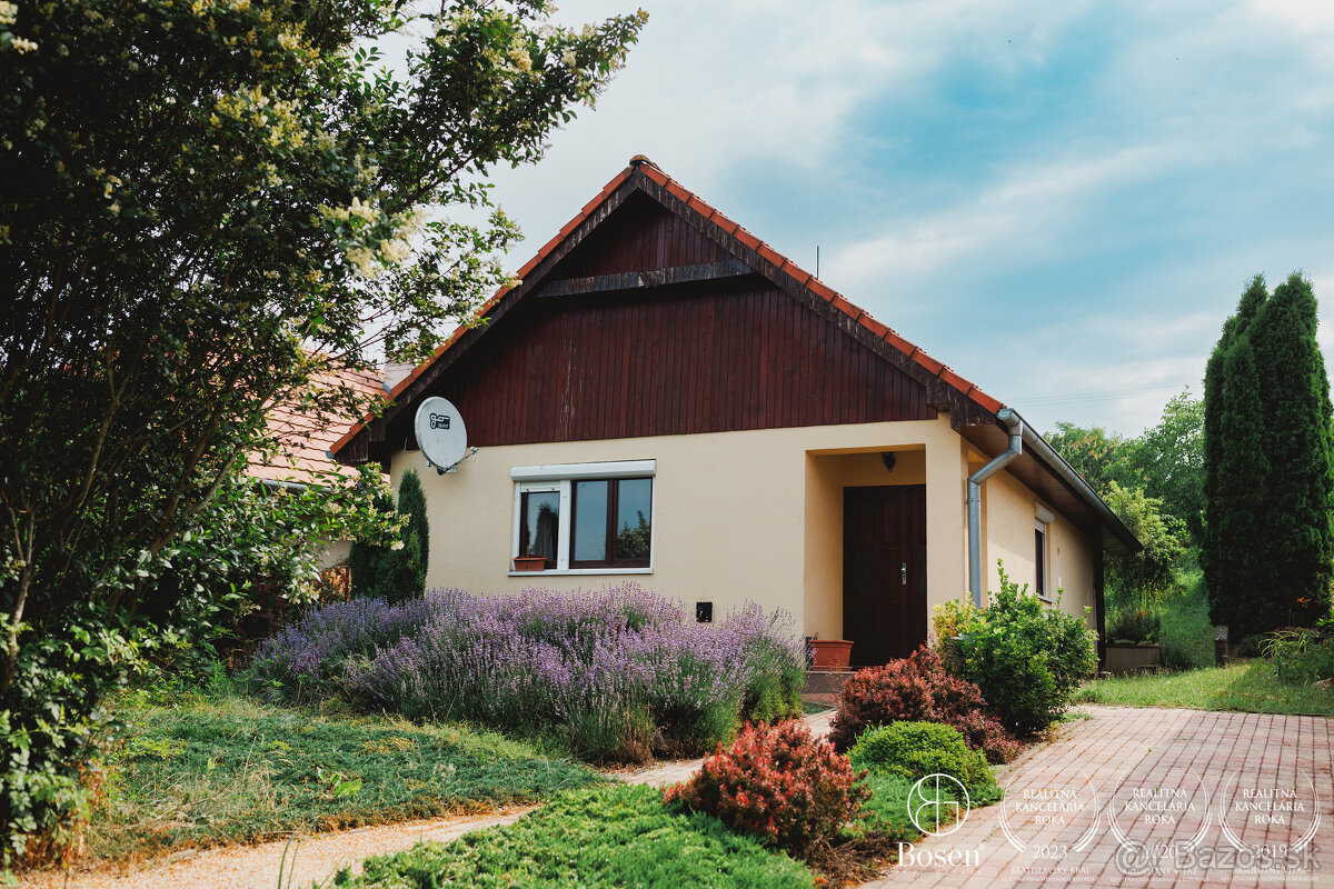 BOSEN | Rodinný dom v tichom prostredí obci Čechy