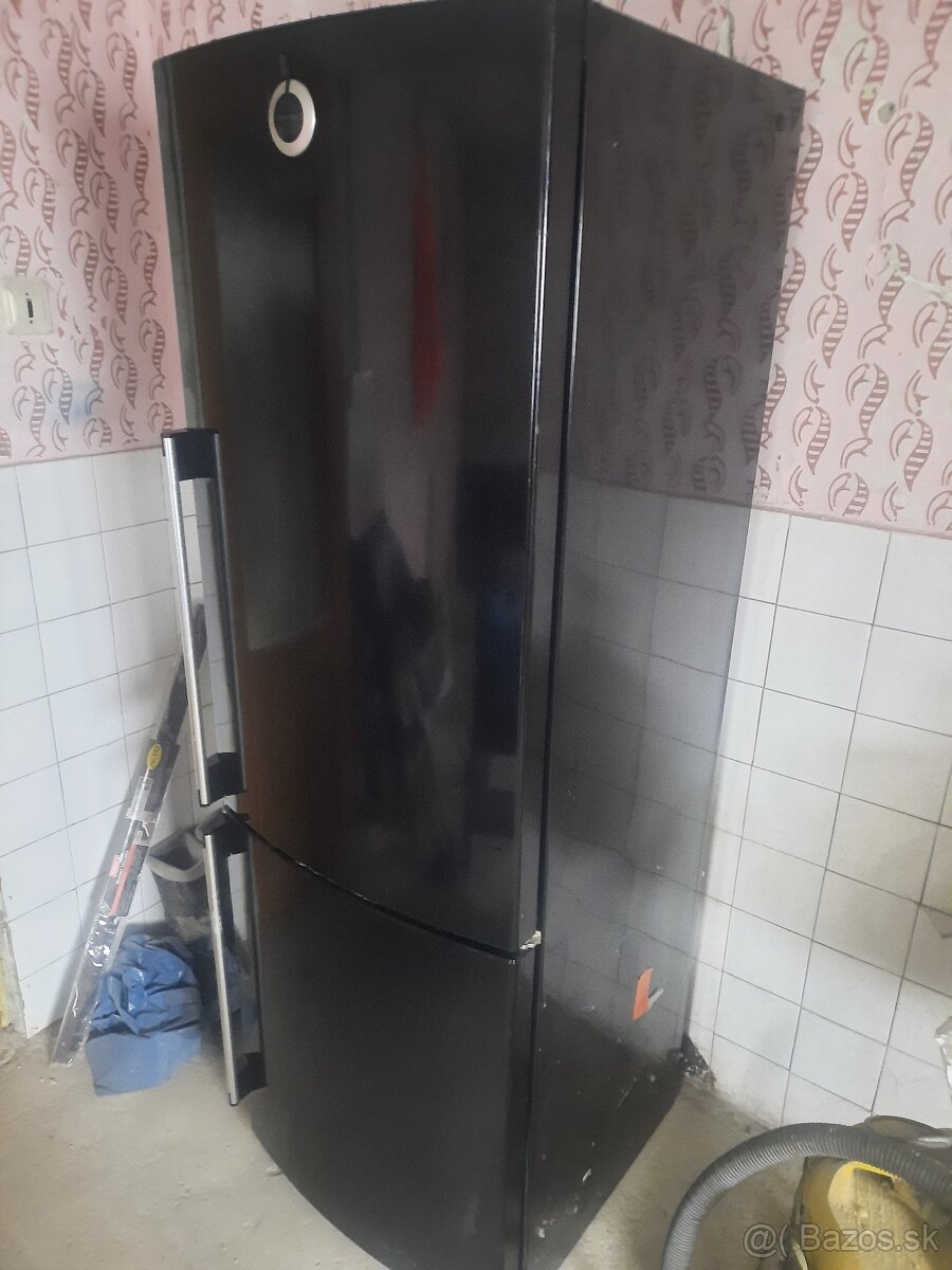 Chladnička gorenie