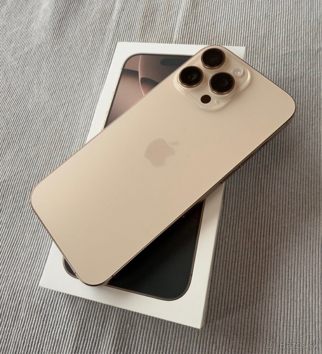 Apple iPhone 16 Pro Max 256GB STAV NOVÉHO