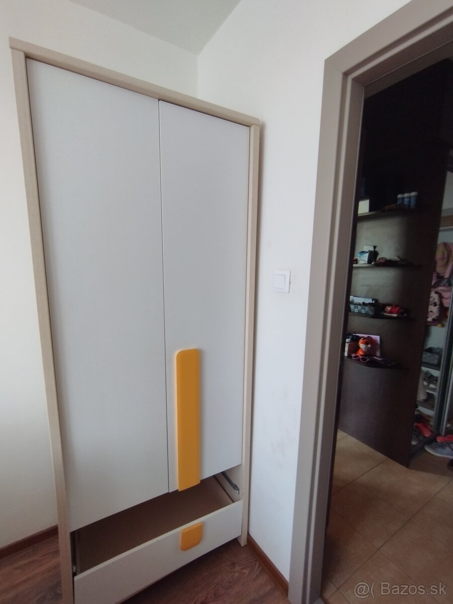 Predaj nábytku - študenská izba