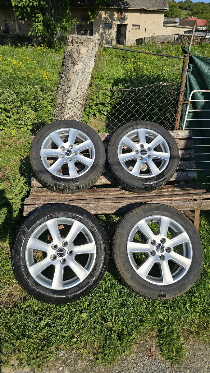 205/55 R16 Borbet