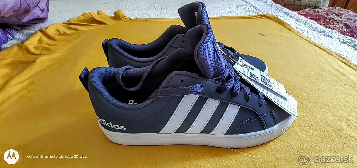Adidas-Úplne Nové-Nenosené