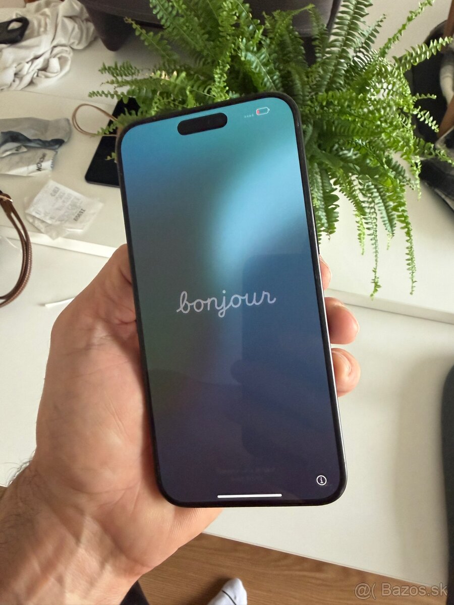 iPhone 15pro max 256gb