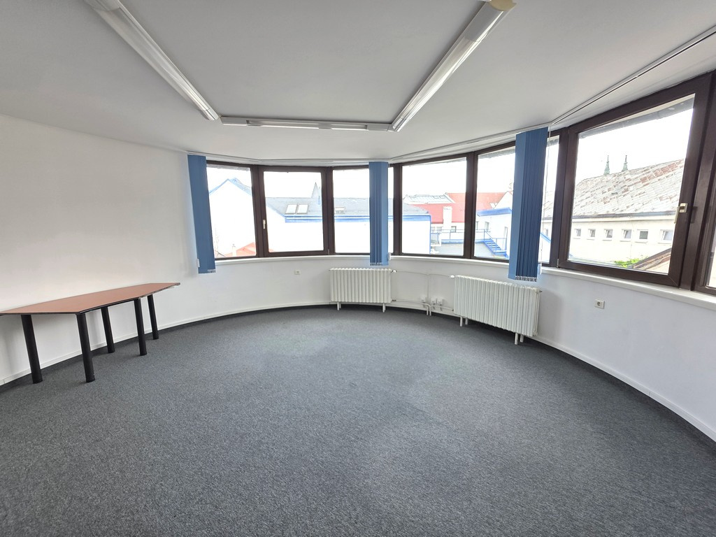 Prenajmeme kancelárske priestory, Žilina - Horný Val, R2 SK