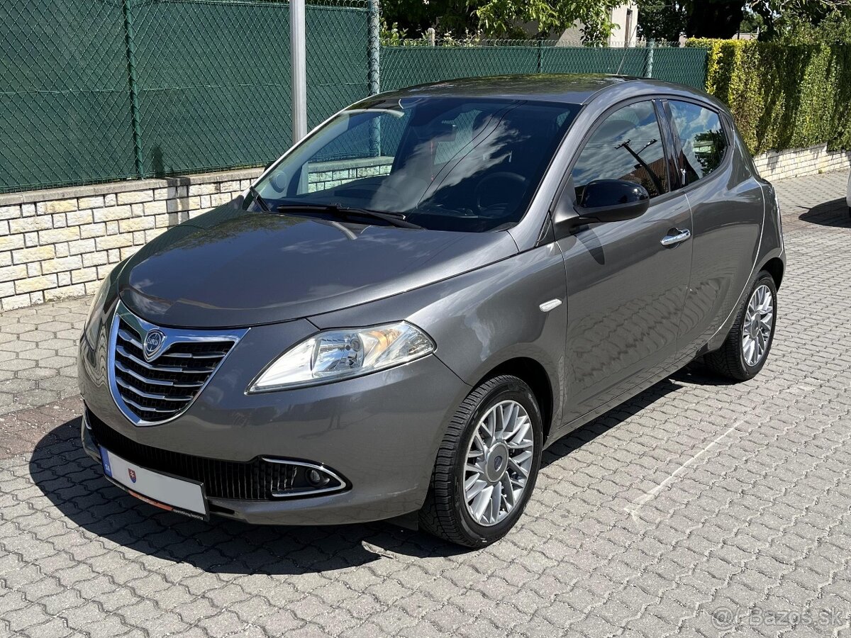 Lancia Ypsilon výbava Gold 1.2i