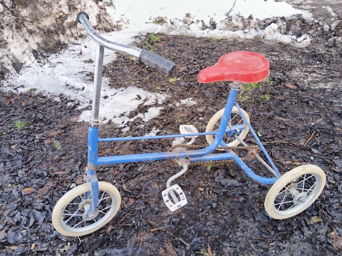 Retro detská trojkolka