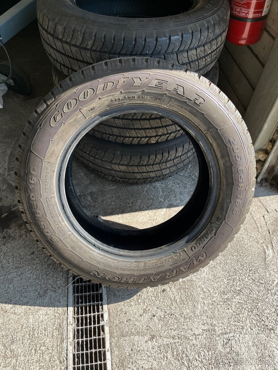 Goodyear Marathon 205/65 R16C