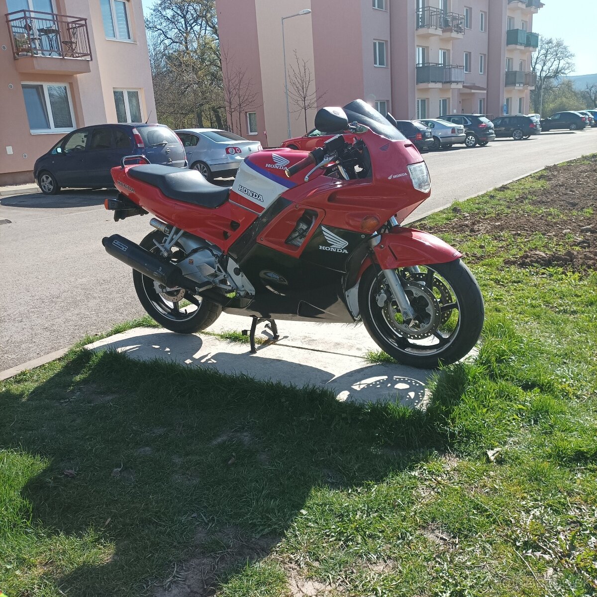 Honda cbr600f