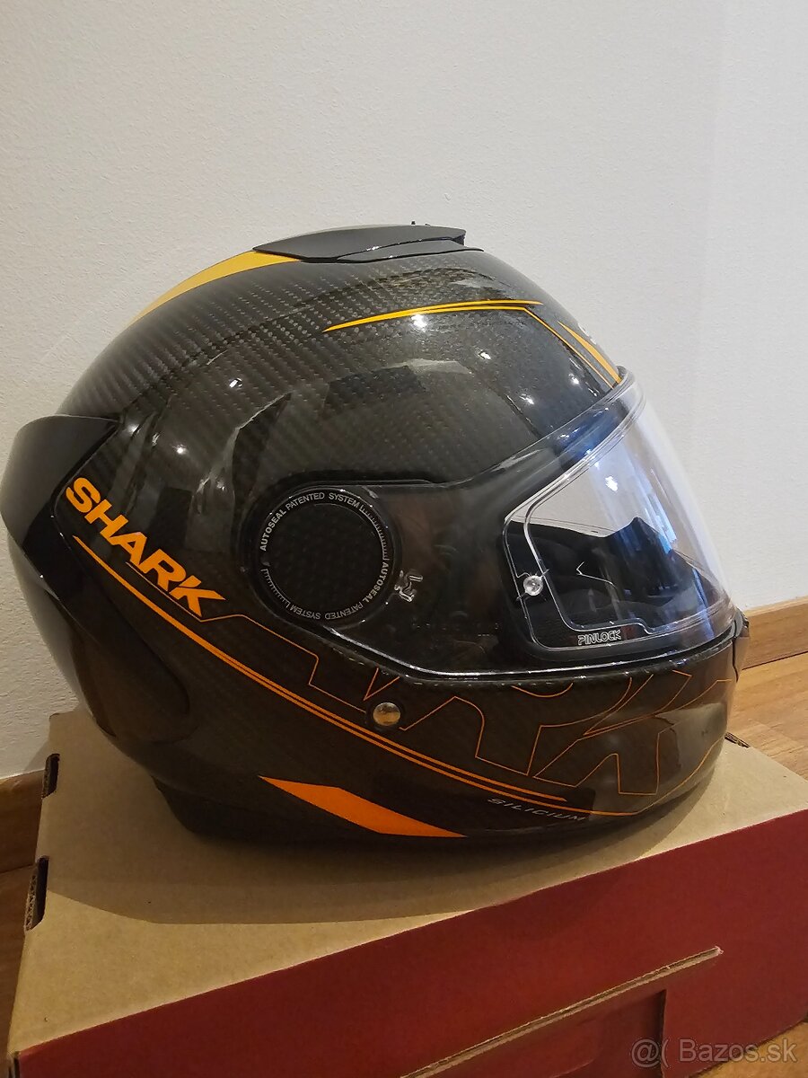 Shark Spartan Carbon / veľkosť M