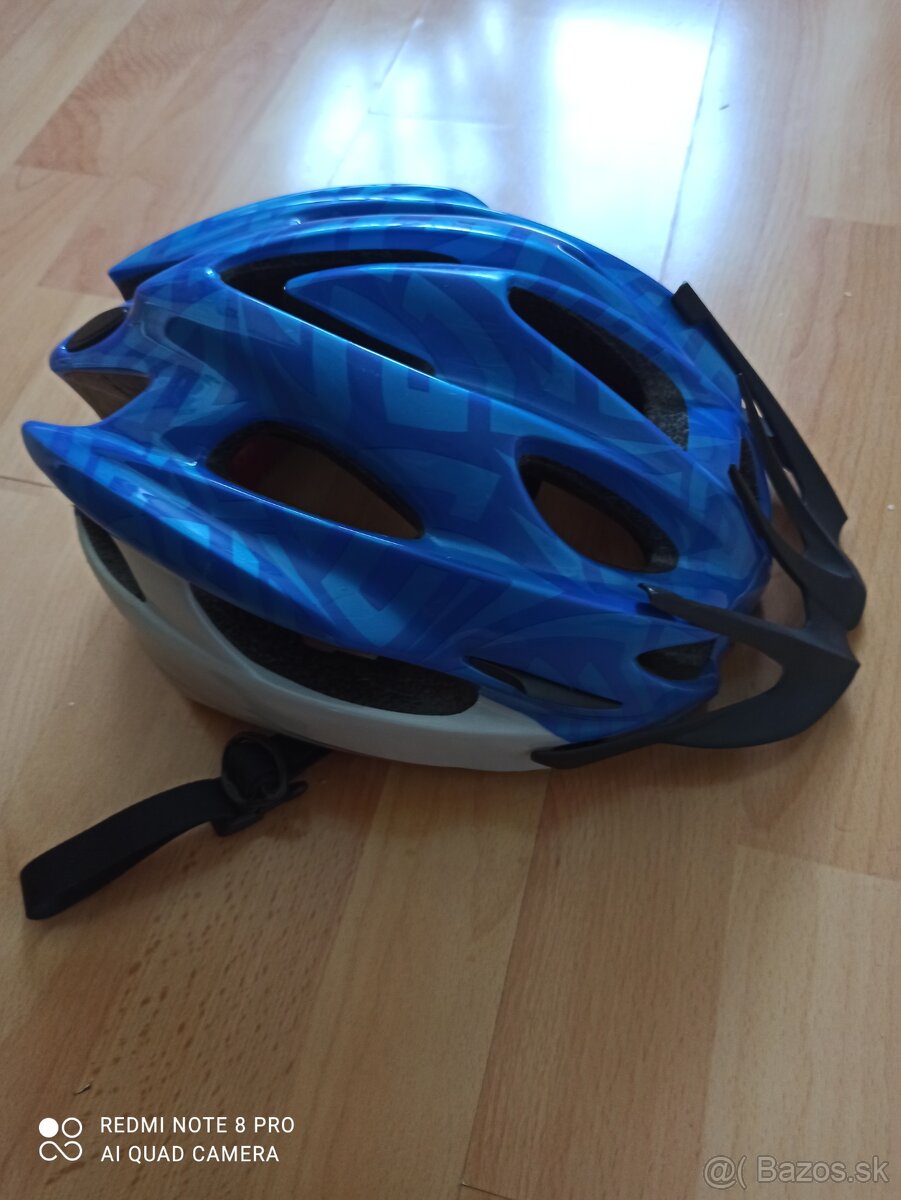 Prilba na bicykel.....znížená cena