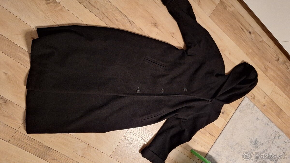Kabát nosený 50, 52 pre vyššiu moletku
