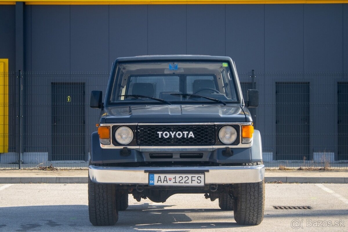 Toyota Land Cruiser