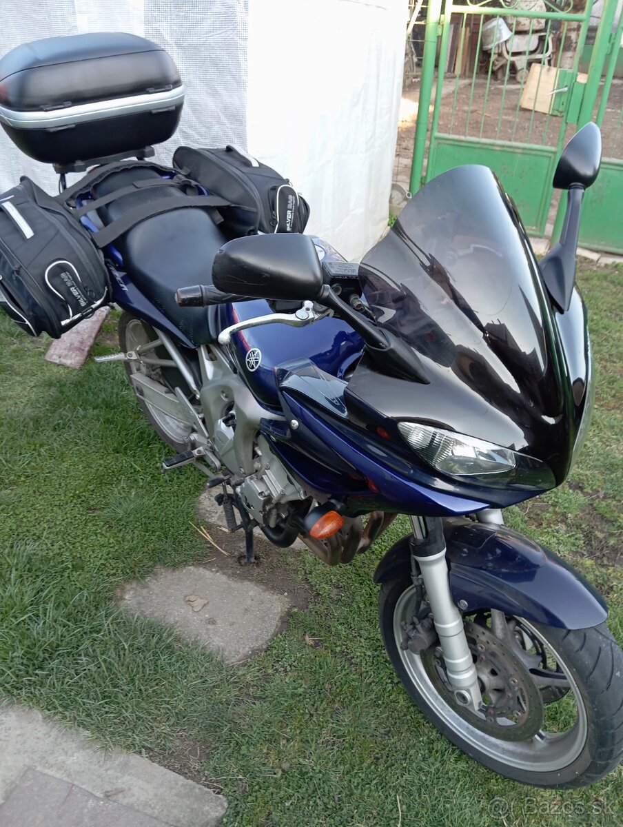 YAMAHA FAZER 600