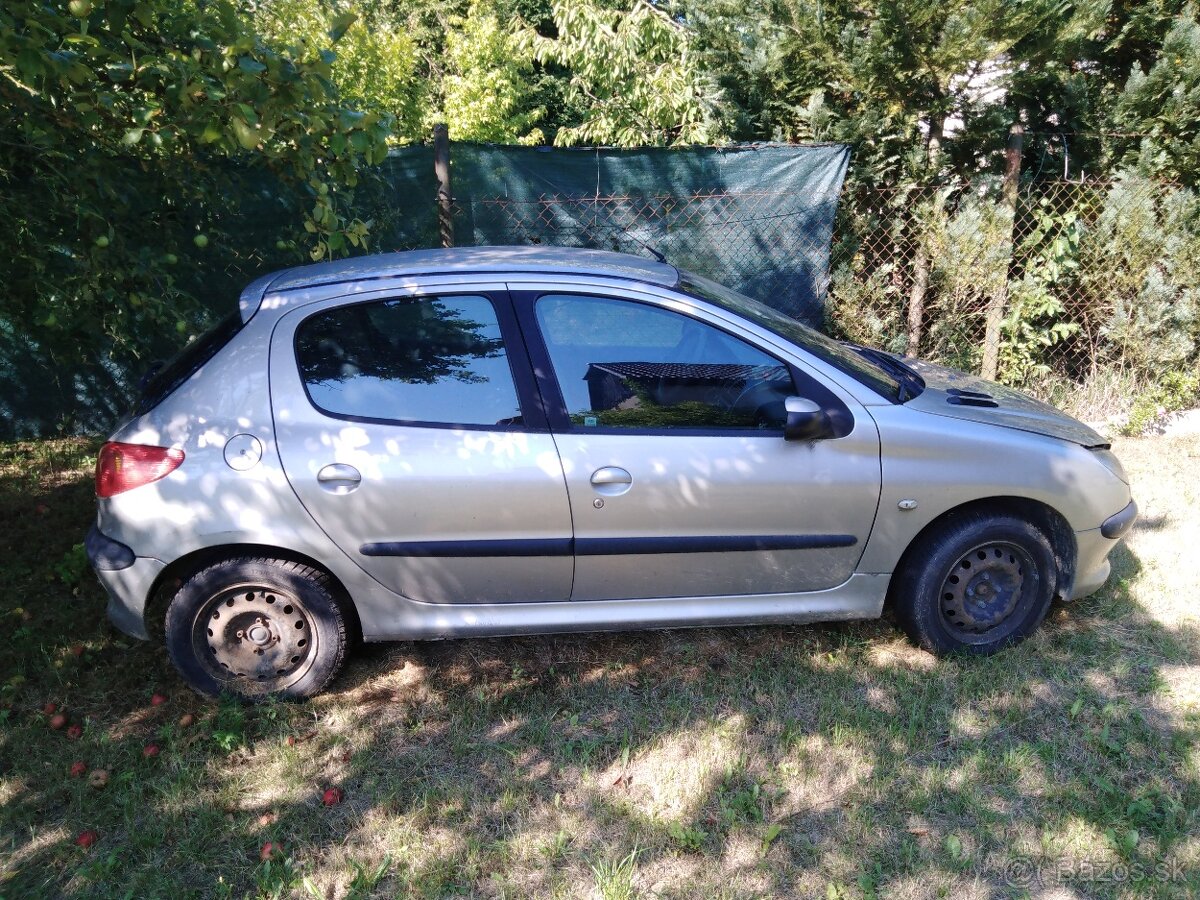 Peugeot 206