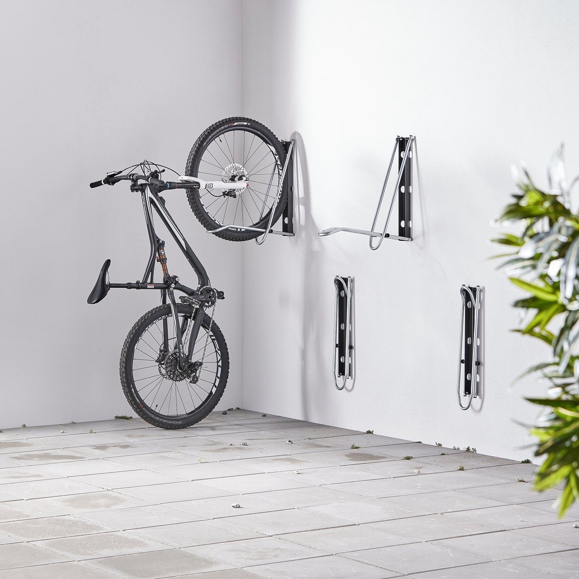 Nástenný stojan na bicykle LEONARDO