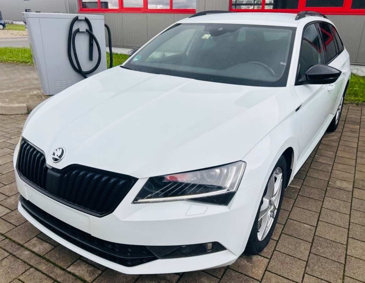 Superb Sportline 140kw ✅