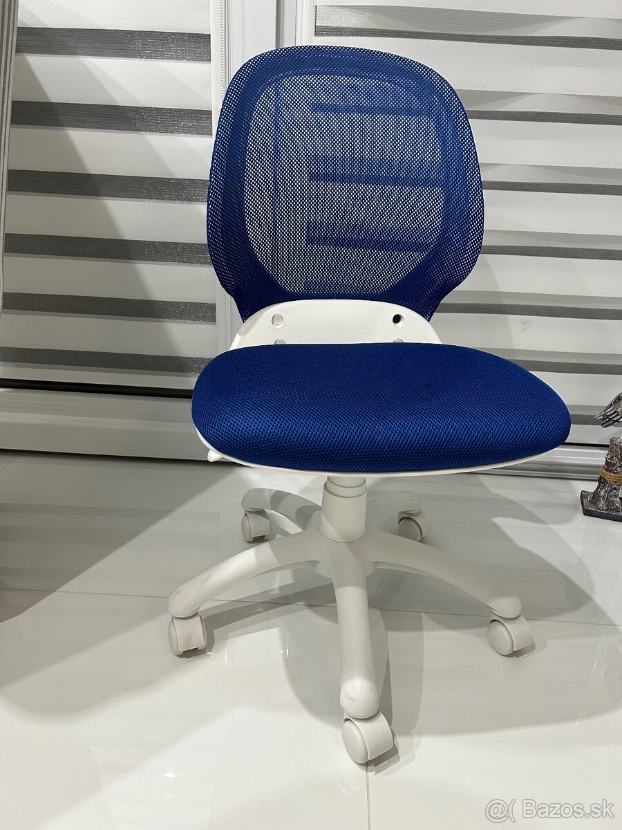 Detská otočná stolička