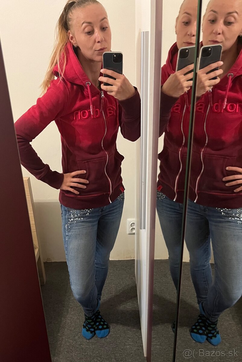 Eskadron mikina nova