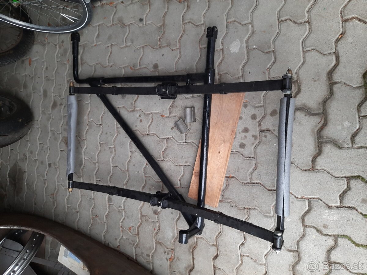 Side ERA, Tuma, AERO, Pantoflíček