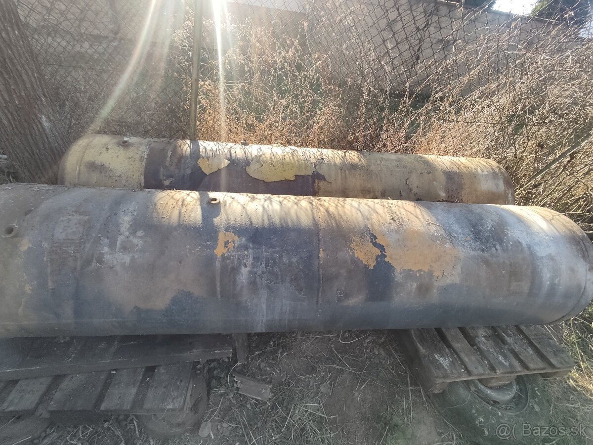 Vzdchové nádoby Vzdušnik cca 760L