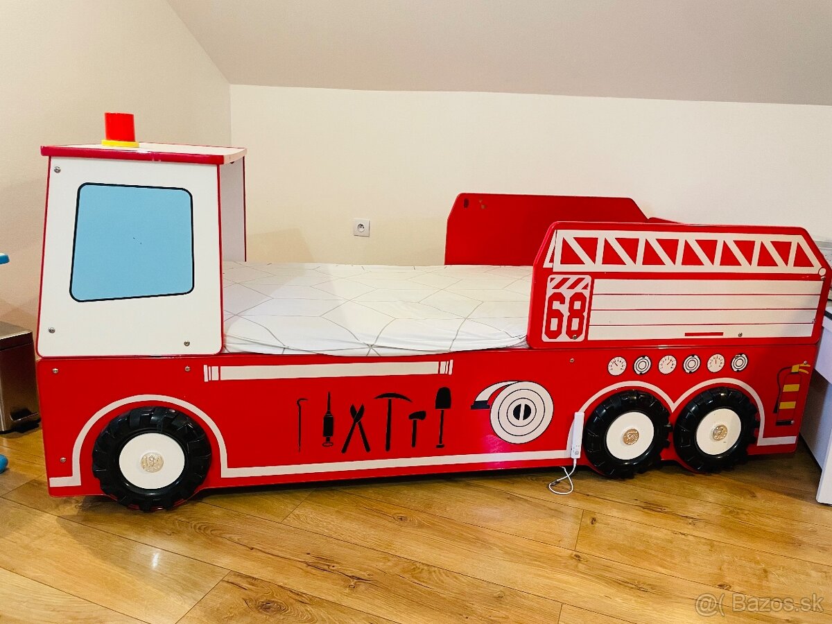 Posteľ požiarnicke auto