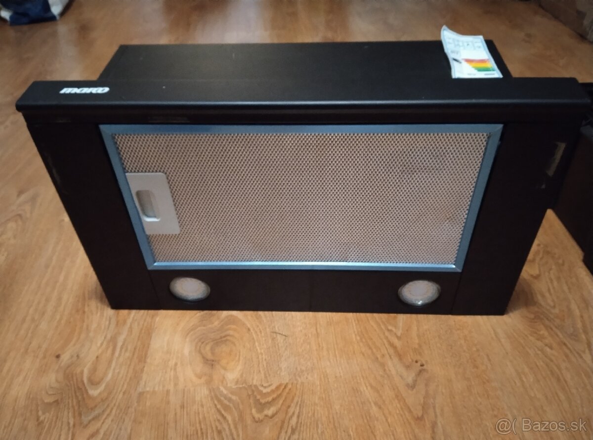 Predám teleskopický digestor MARCO s LED osvetlením.