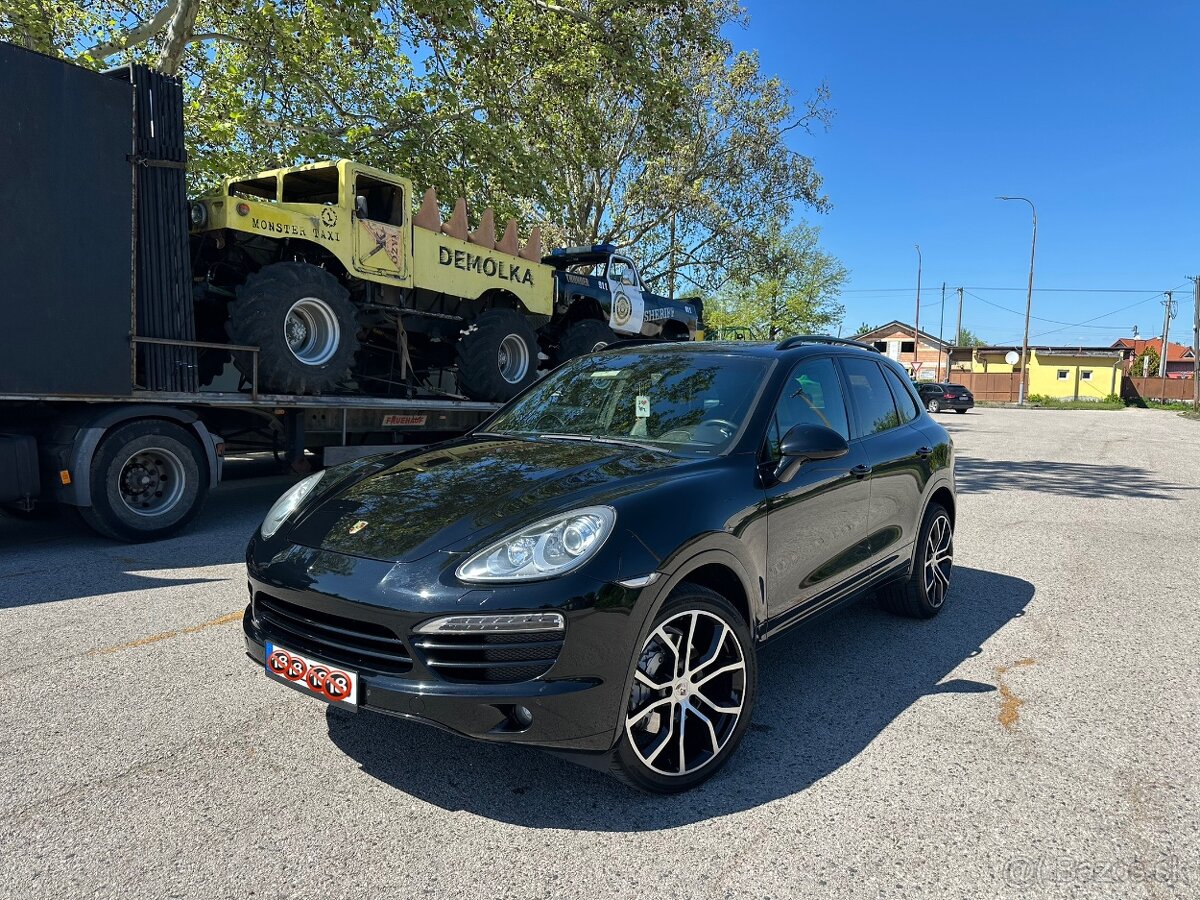 Porsche Cayenne S 400ps