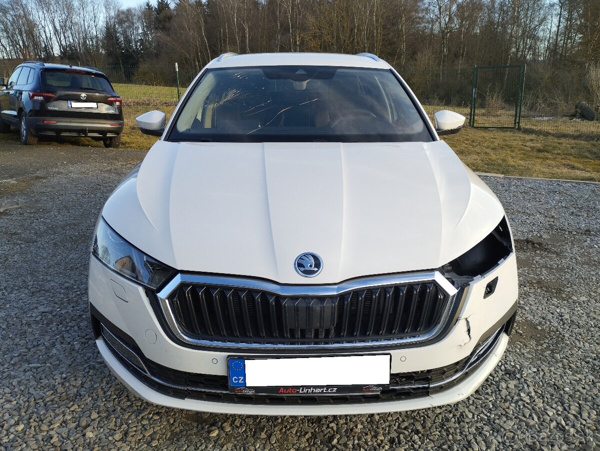 Škoda Octavia IV STYLE- 1.4Tsi iV hybrid,2700km,2024-AKCE