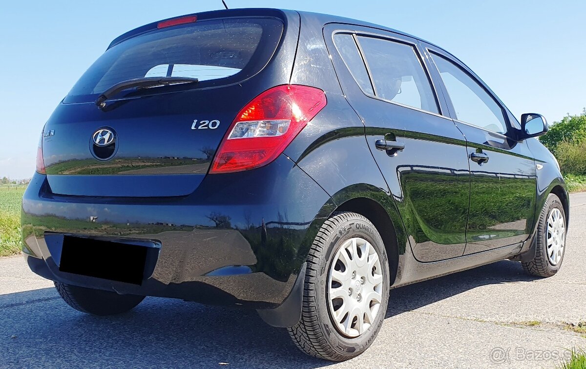 Hyundai i20 1,2i 78k, klimatizácia, kúpené v SR, 2011