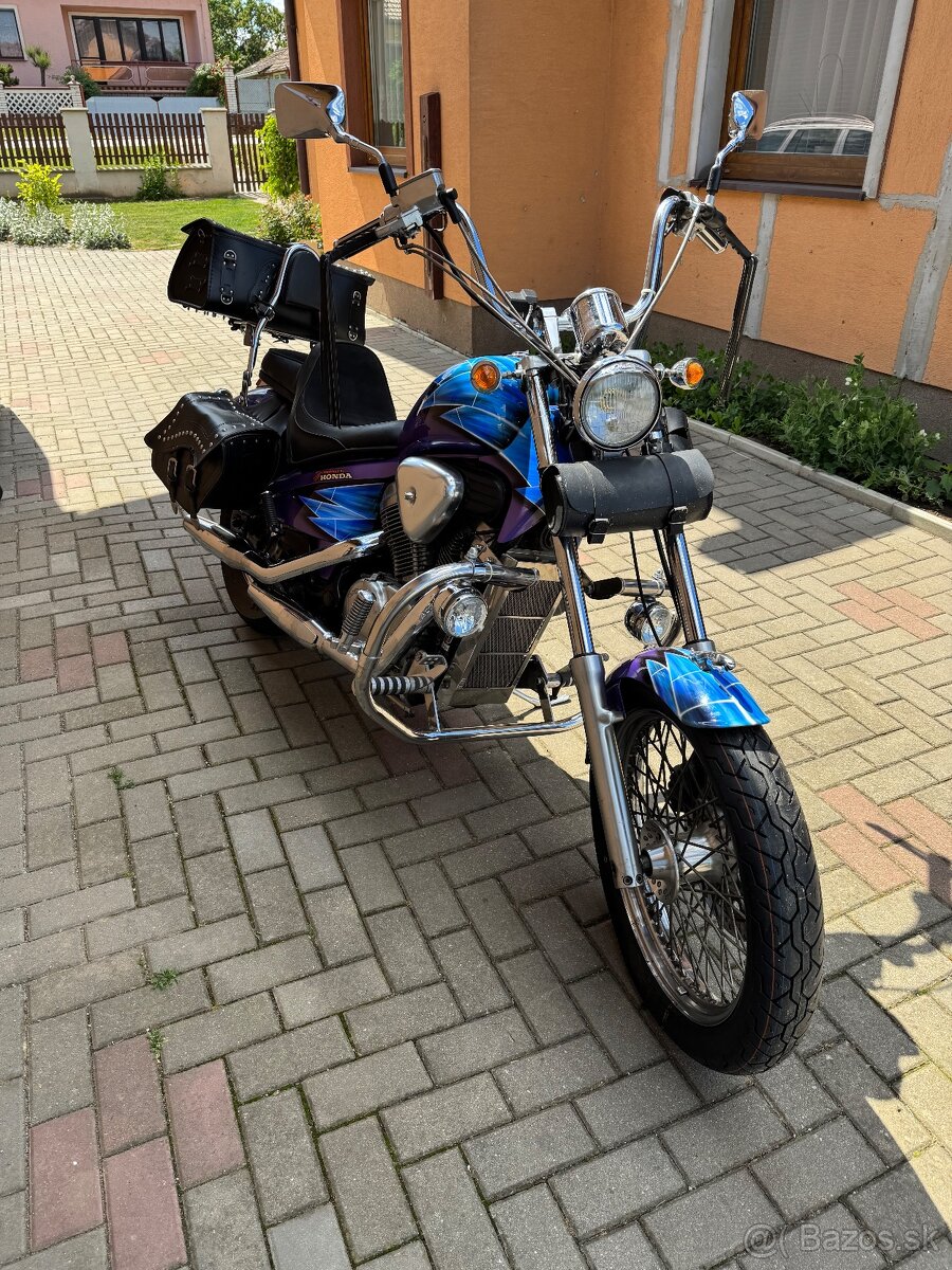Honda Shadow VT600