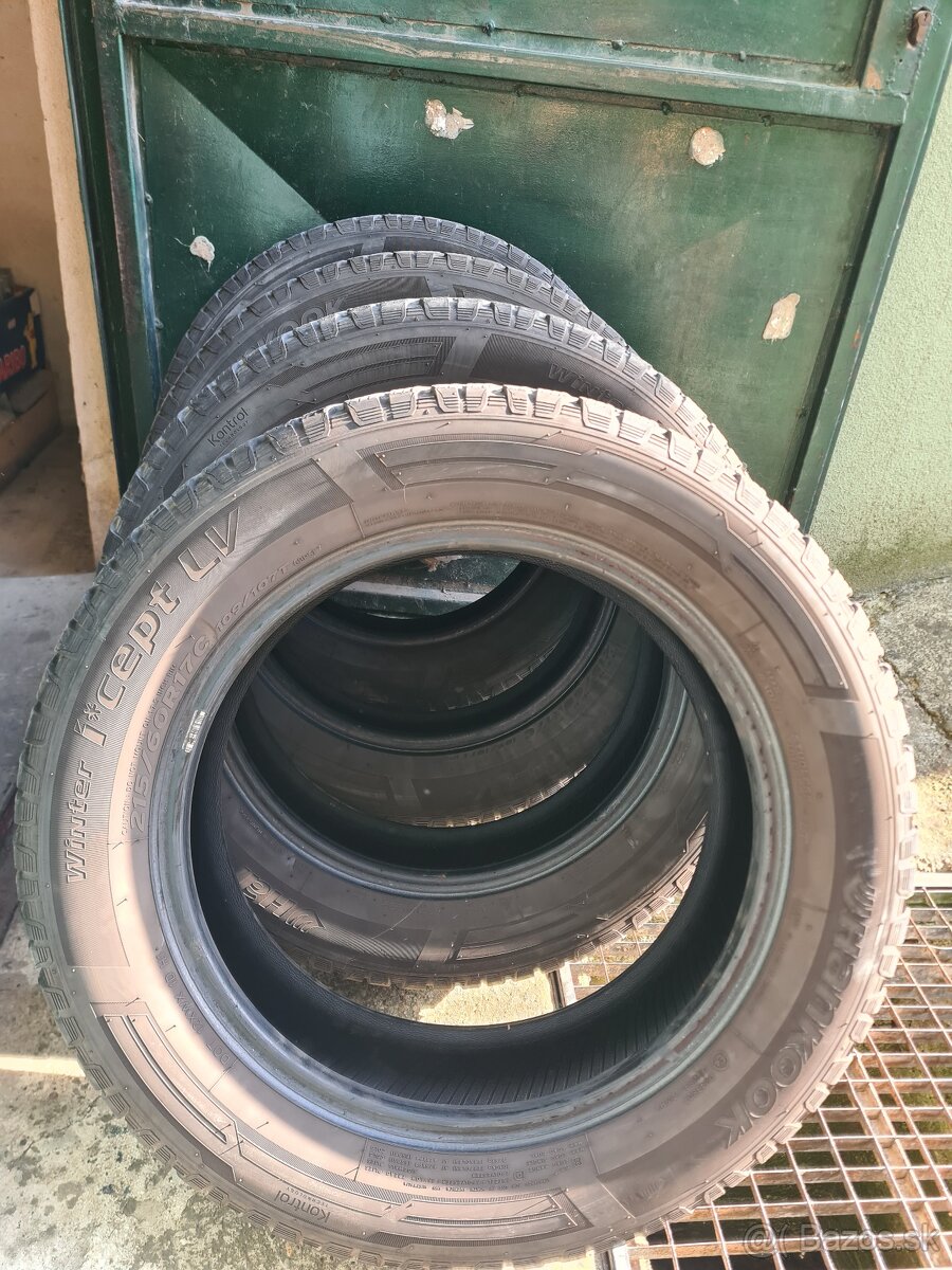 215/60 r17 c