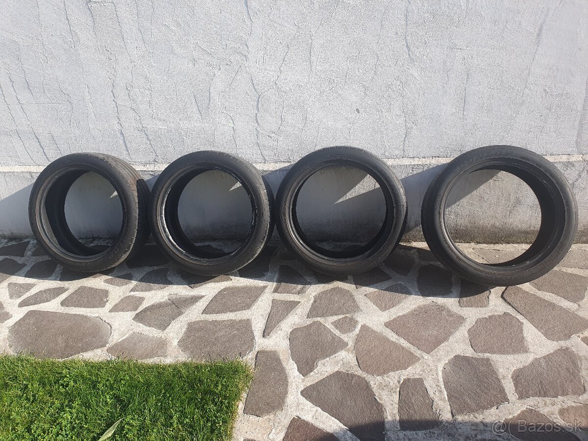 Predam letnu sadu pneu Dunlop Sport Maxx rt