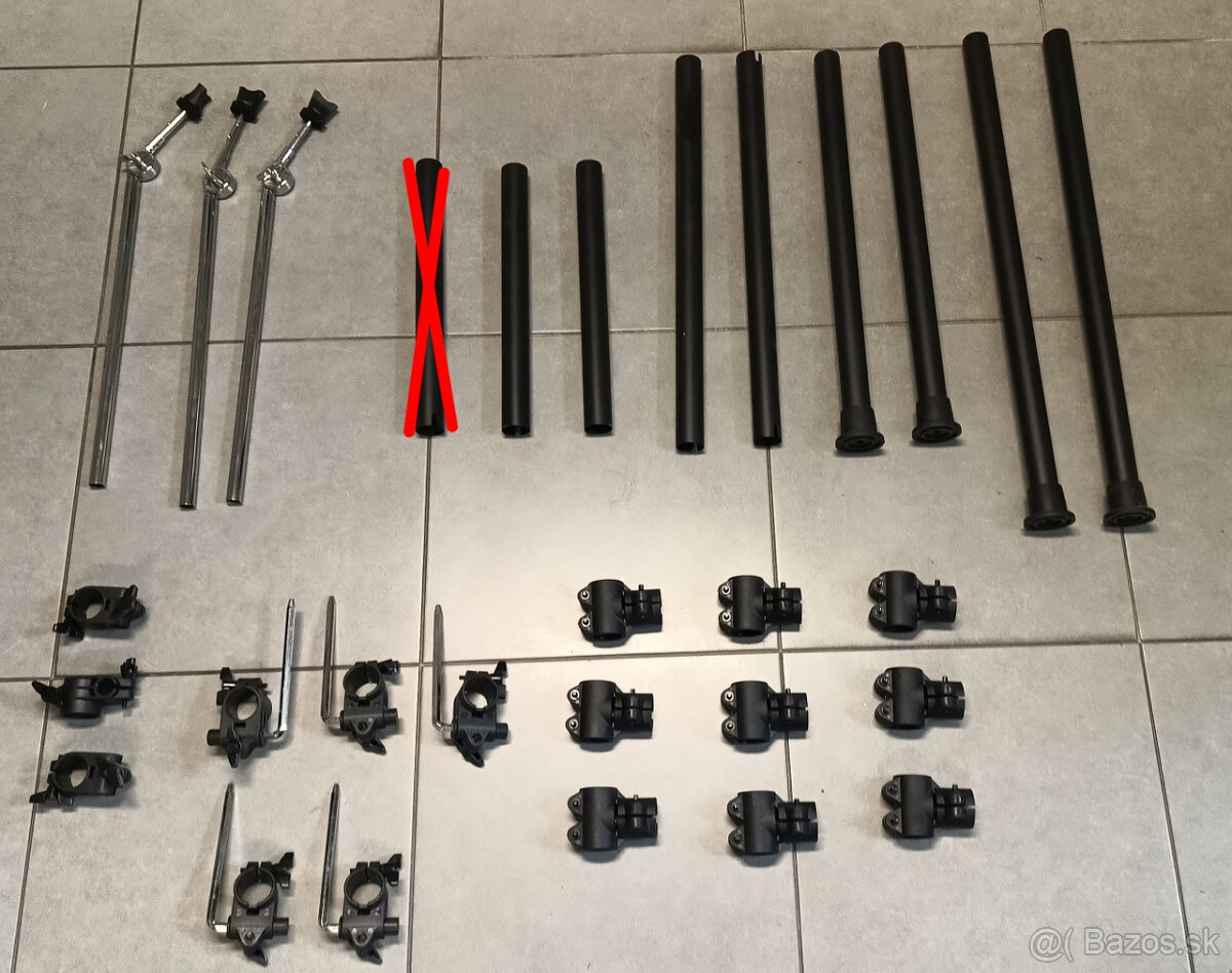 čierne trubky, rúrky, clampy, ramená na bicie