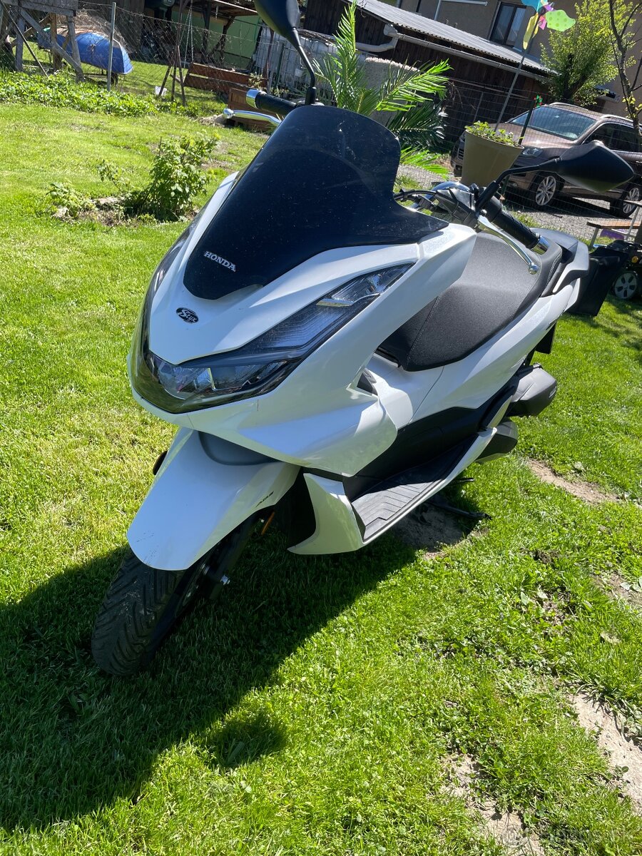 Honda pcx 125