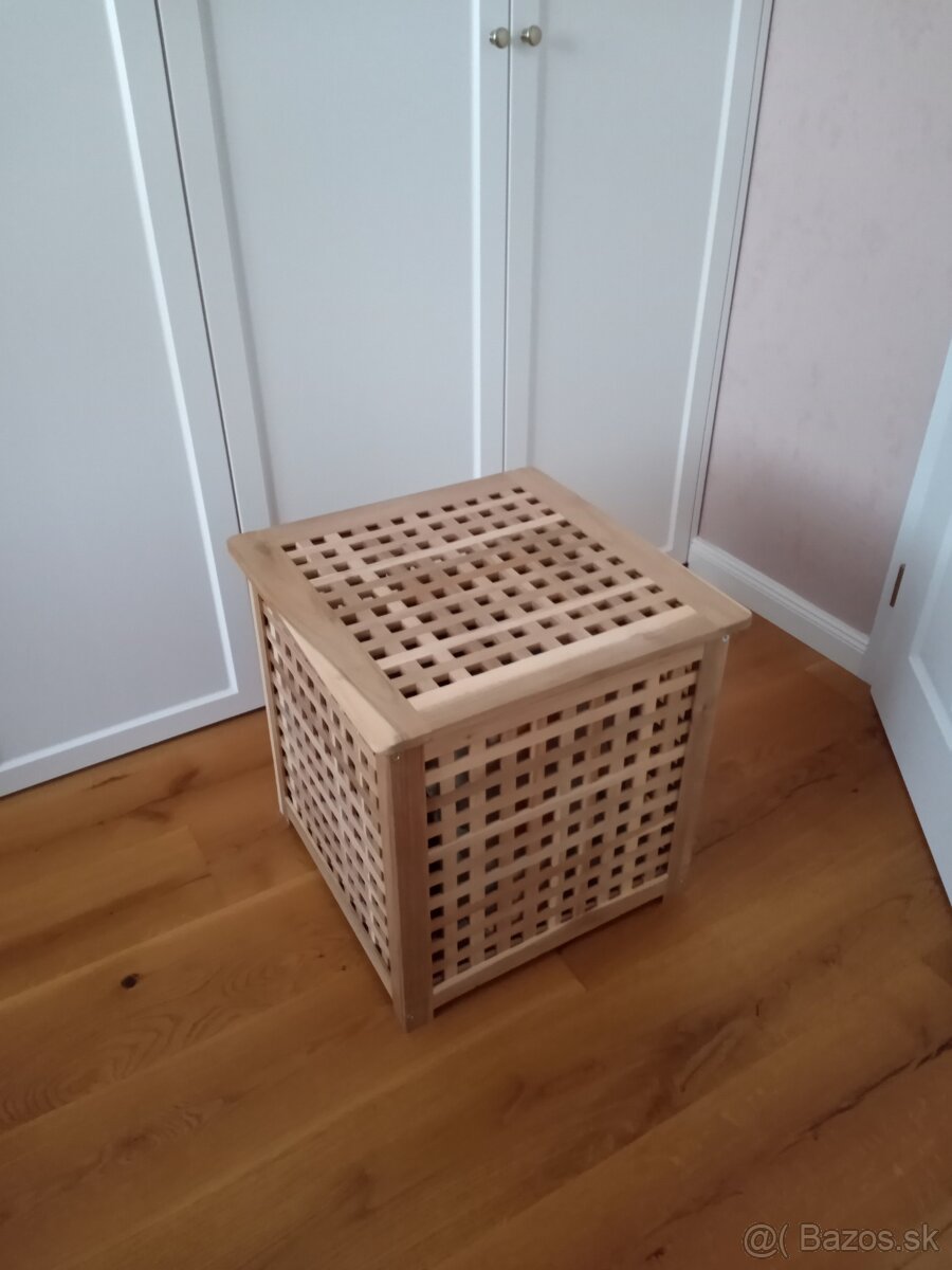Príručný stolík HOL (IKEA)